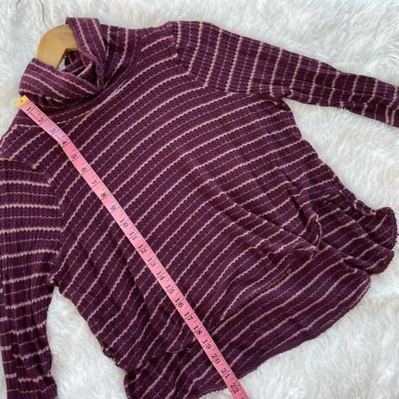 Free People/We the free Kristine drippy thermal cowl neck long sleeve top - Picture 10 of 11